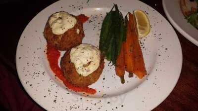 Sixth & Vine Restaurant & Wine Bar