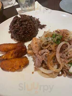 Padrino's Cuban Cuisine