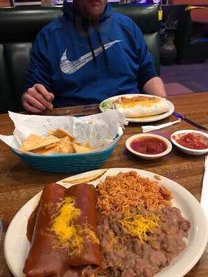 La Paloma Restaurant