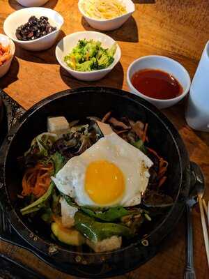 Koreana Asian Grill And Sushi