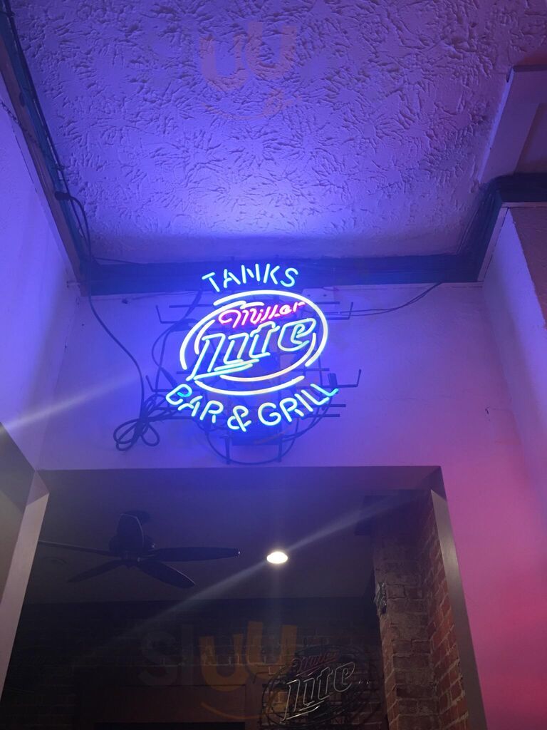 Tank's Bar & Grill