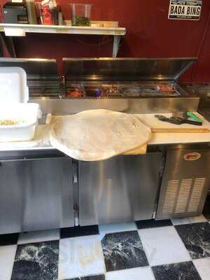 Goodfellas Pizzeria - Mill St.