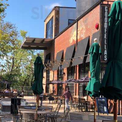 Goodfellas Pizzeria - Mill St.