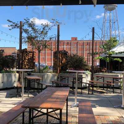 Goodfellas Pizzeria - Mill St.