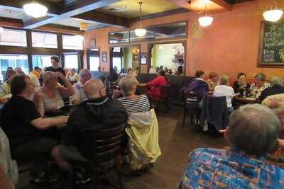 Sine Irish Pub & Restaurant