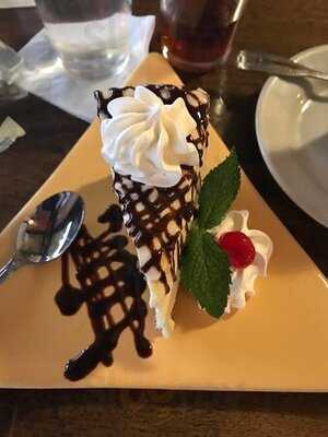 Sine Irish Pub & Restaurant