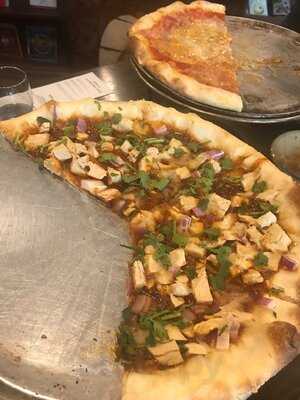 Allie's Vegan Pizzeria & Cafe