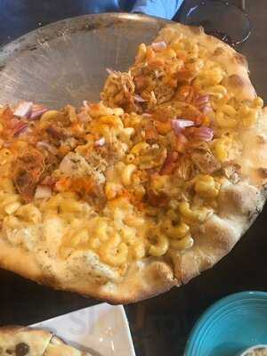 Allie's Vegan Pizzeria & Cafe