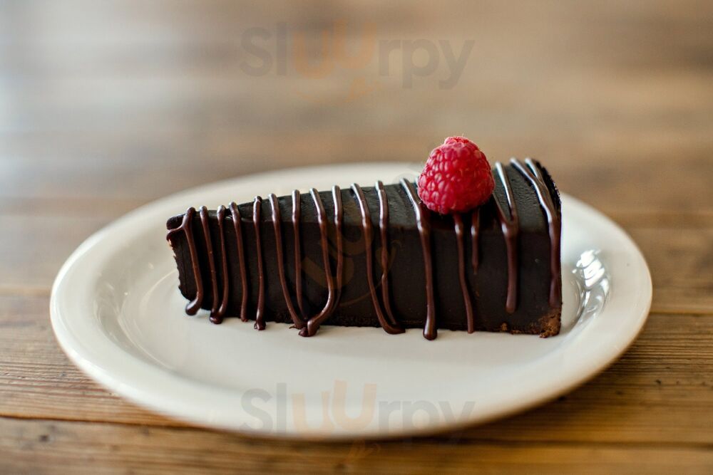 A' Tavola Gourmet Marketplace & Cafe