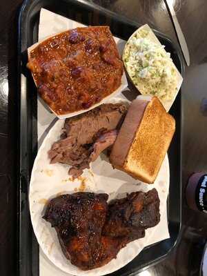 Honky Tonk Smokehouse