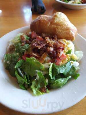 California Dreaming Restaurant & Bar