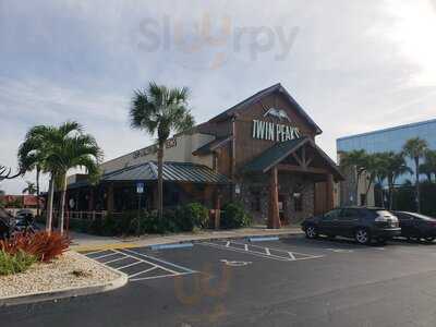 Twin Peaks Restaurant