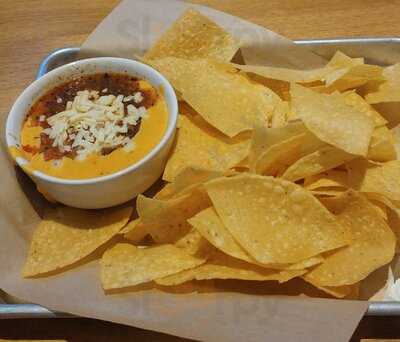 Twin Peaks Restaurant