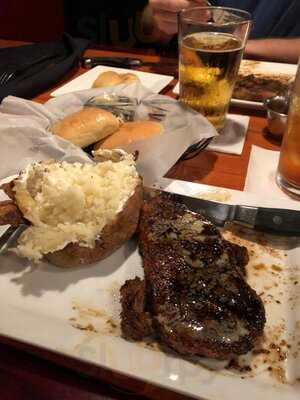 Briquettes Steakhouse