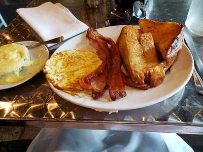 True Flavors Diner & Catering