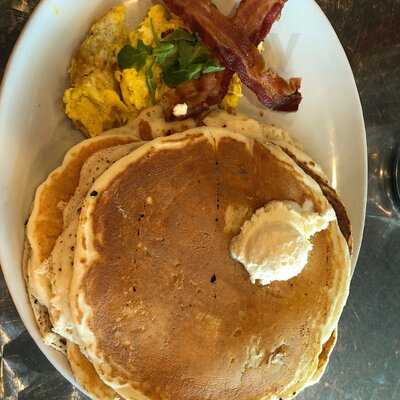 True Flavors Diner & Catering