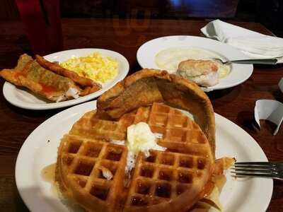 Kiki's Chicken & Waffles