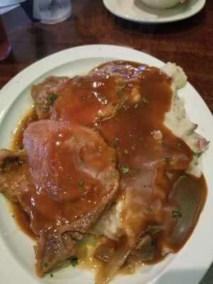 Kiki's Chicken & Waffles