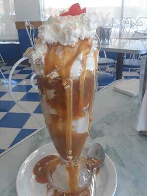Rosemarys Ice Cream Parlor