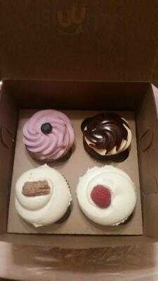 Lavender Moon Cupcakery