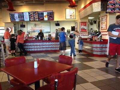 Freddys Frozen Custard & Steakburgers