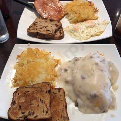 Early Bird Breakfast Pub