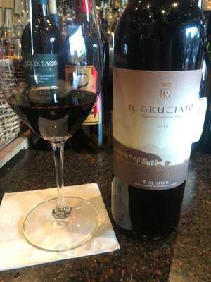 La Famiglia Ristorante Italiano