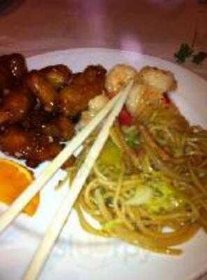 Hunan Chinese Restaurant