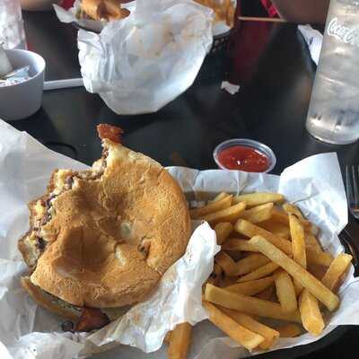 Archie's Giant Hamburgers