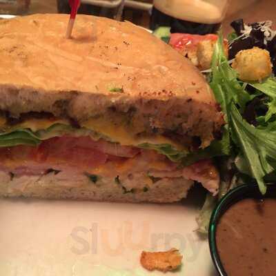 The Front Door Taphouse