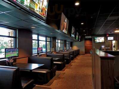 Big Red Restaurant And Sports Bar