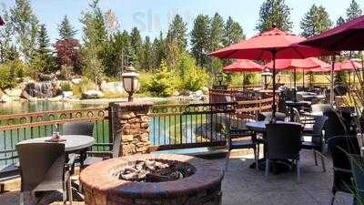 Twigs Bistro And Martini Bar