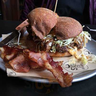 Stack 571 Burger And Whiskey Bar
