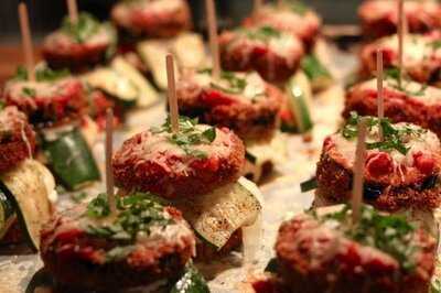 Lindaman's Gourmet-to-go