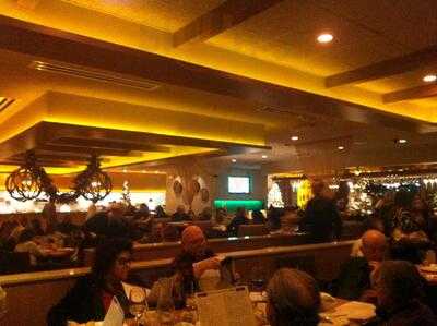 Sammy's Restaurant & Bar