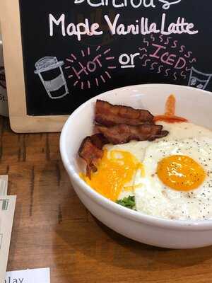 Maple Street Biscuit Company - St. Pete