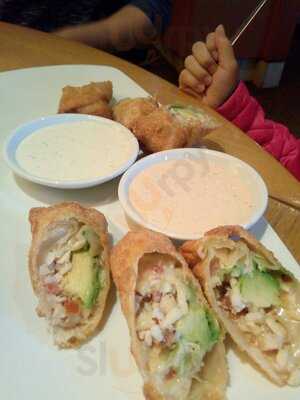 California Pizza Kitchen Macarthur Center