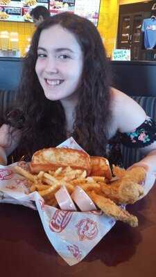 Raising Cane's Chicken Fingers