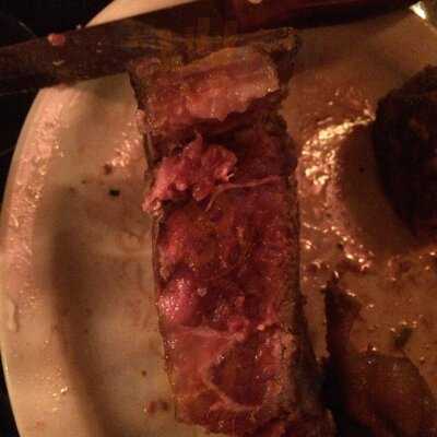 Wonder Bar Steakhouse