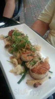 Grand Cru Wine Bar And Bistro