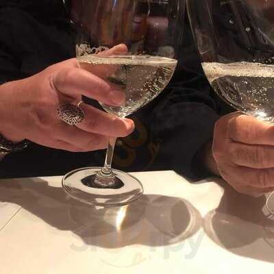 Fleming's Prime Steakhouse & Wine Bar