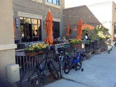 Flatbread Neapolitan Pizzeria