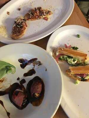 Silo Deli Wine And Cheese Bar