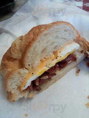 Hoboken Bread And Bagel Company