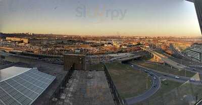 Sky Dome At Doubletree Crystal City