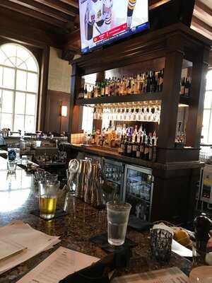 Herbie's On The Park