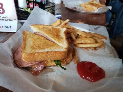 Mugshots Grill & Bar