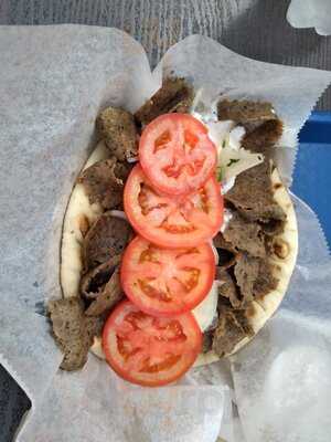 Parthenon Gyros