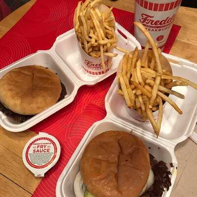 Freddy's Frozen Custard & Steakburgers
