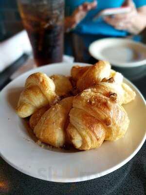 Rafferty's Restaurant & Bar